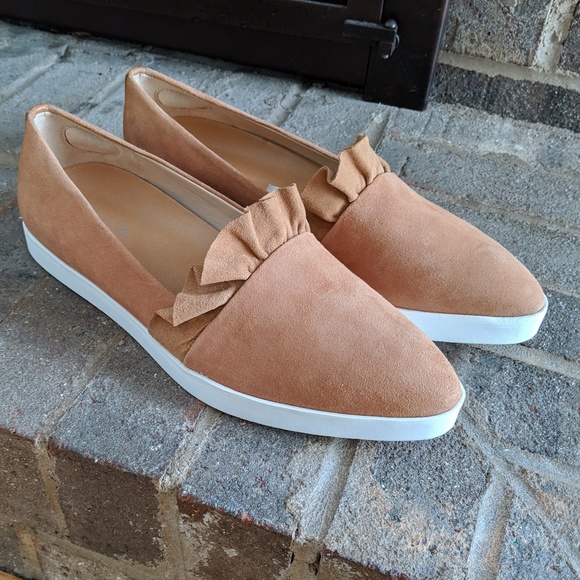 dr scholls pointed toe sneakers